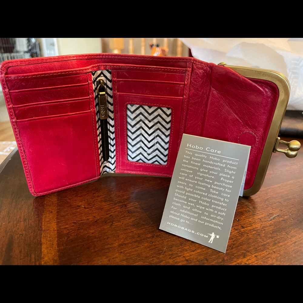 HOBO trifold )gently used( wallet w/coin